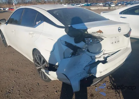 2019 Nissan Altima 2.5 Sr из США, поврежденный, VIN 1N4BL4CV9KC135452